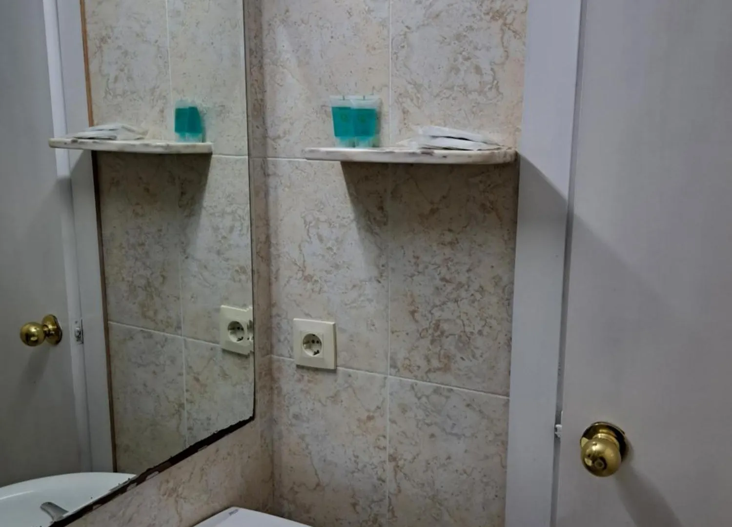 Hostal Caste Lloret de Mar