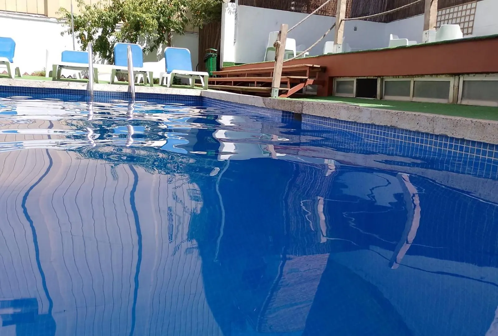 Hostal Caste Lloret de Mar Guest house