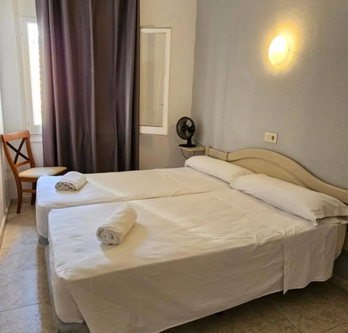 Hostal Caste Λορέτ Ντε Μαρ 0*,  Ισπανία